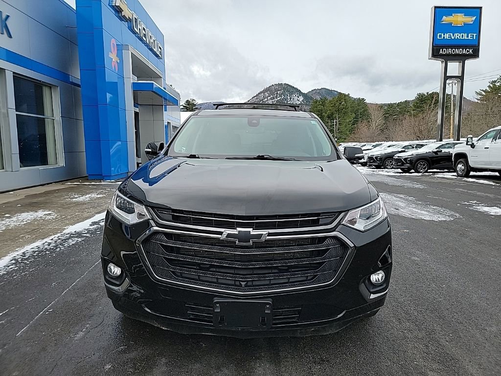 Used 2020 Chevrolet Traverse Premier w/ Redline Edition image 2