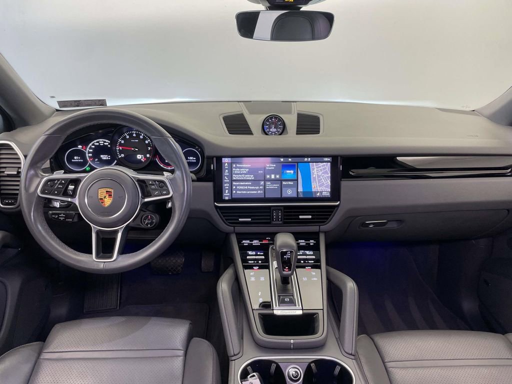 Used 2021 Porsche Cayenne Coupe AWD/4WD image 25