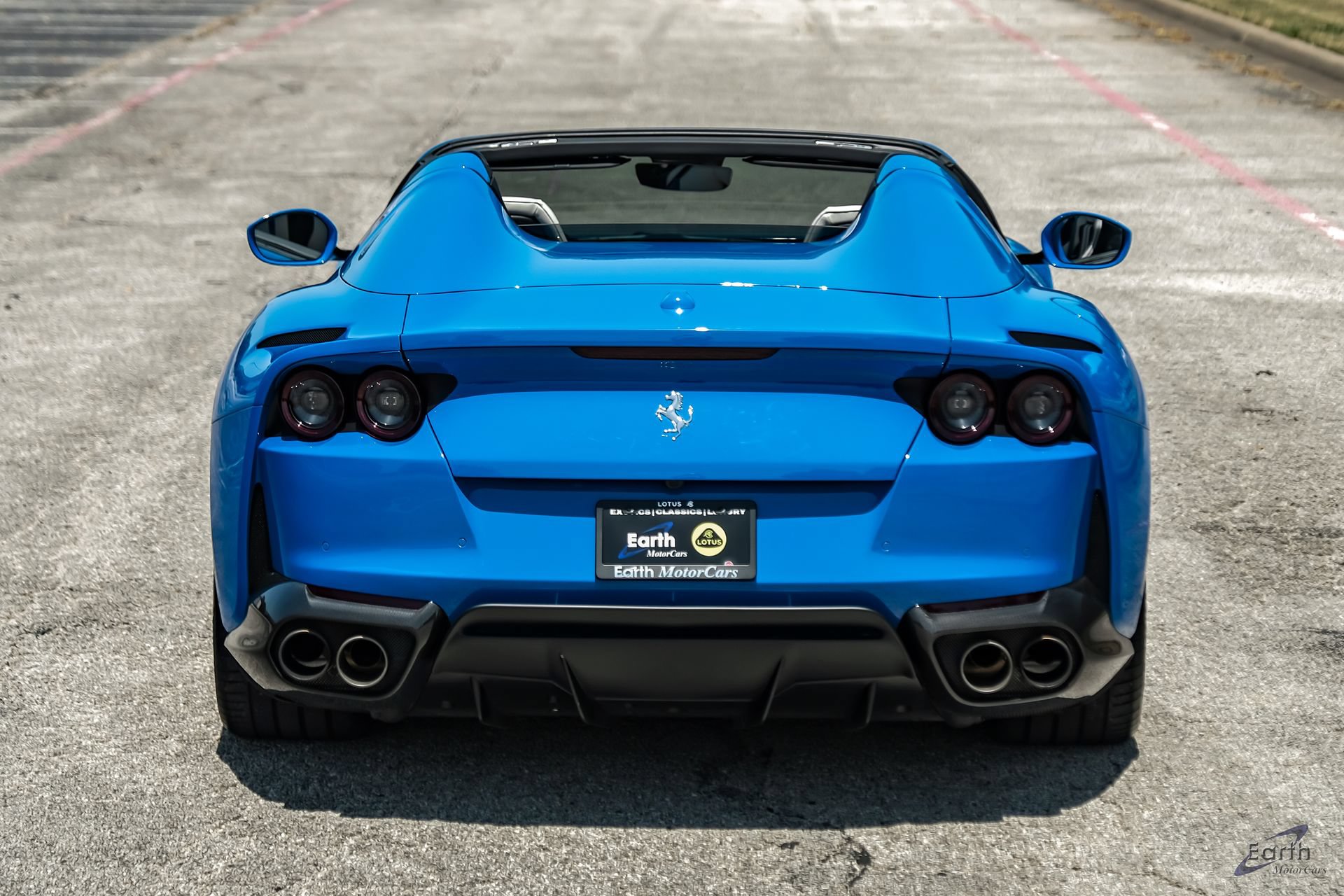 Used 2022 Ferrari 812 GTS RWD image 15