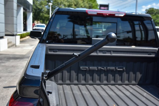 Used 2024 GMC Sierra 1500 Denali w/ Technology Package image 19