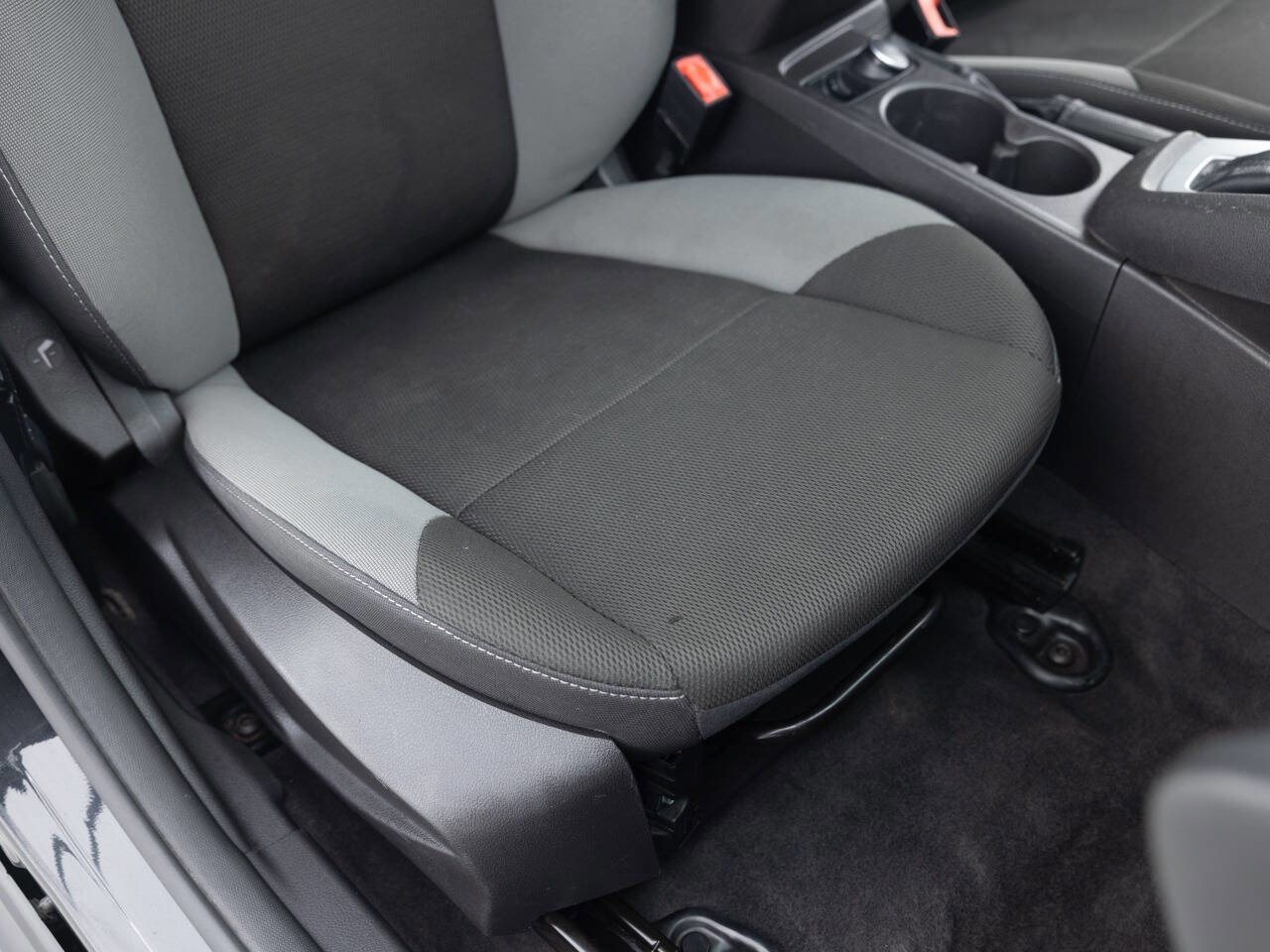 Used 2013 Ford Focus SE image 25