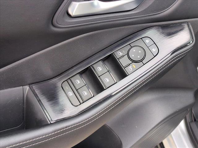 Used 2024 Nissan Rogue SV image 11