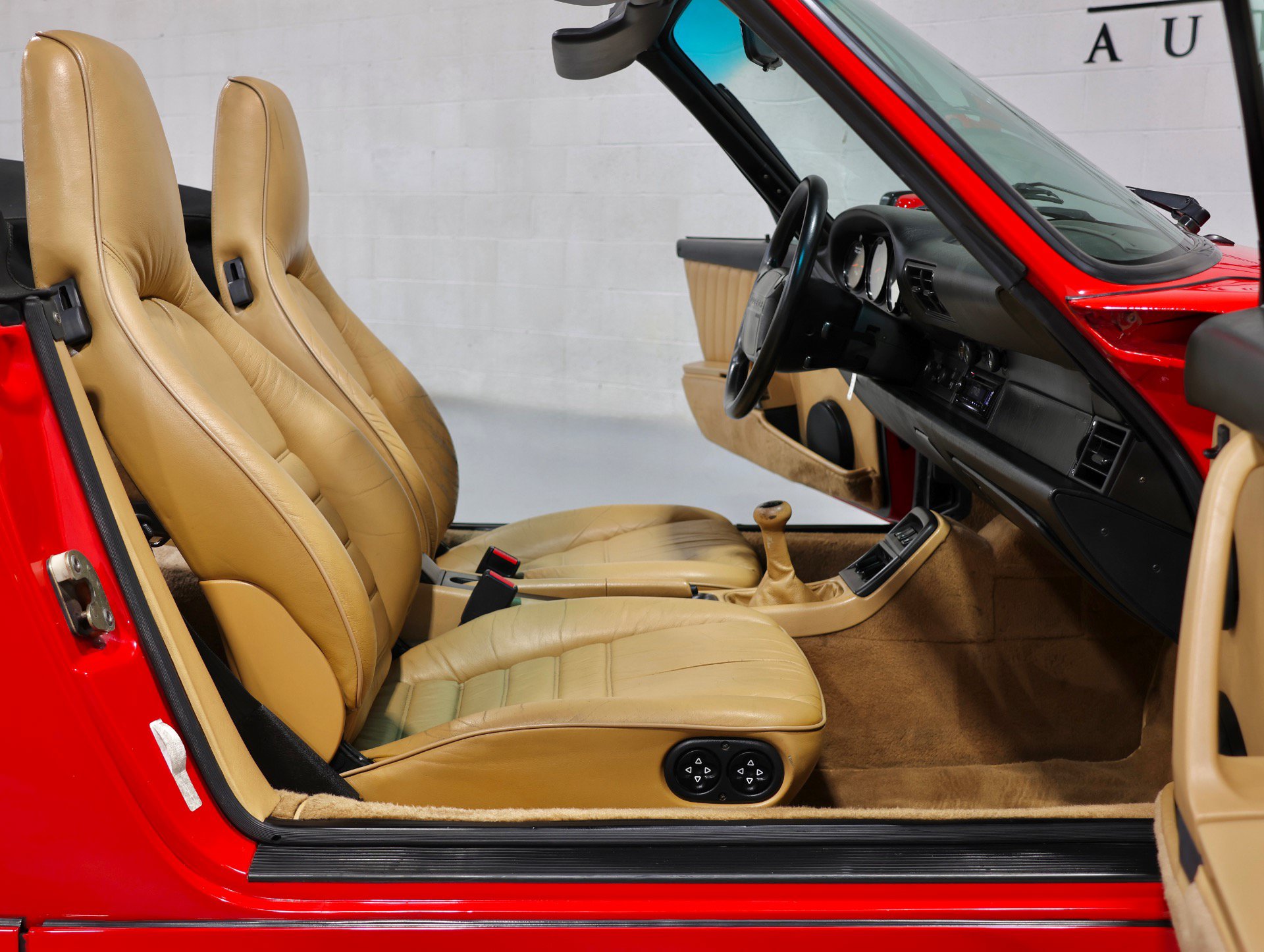Used 1990 Porsche 911 Carrera image 69