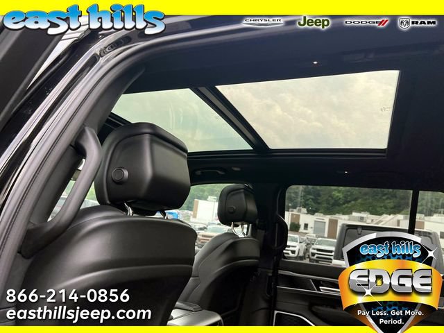 New 2026 Jeep Grand Wagoneer L Limited w/ Premium Group II AWD/4WD image 5