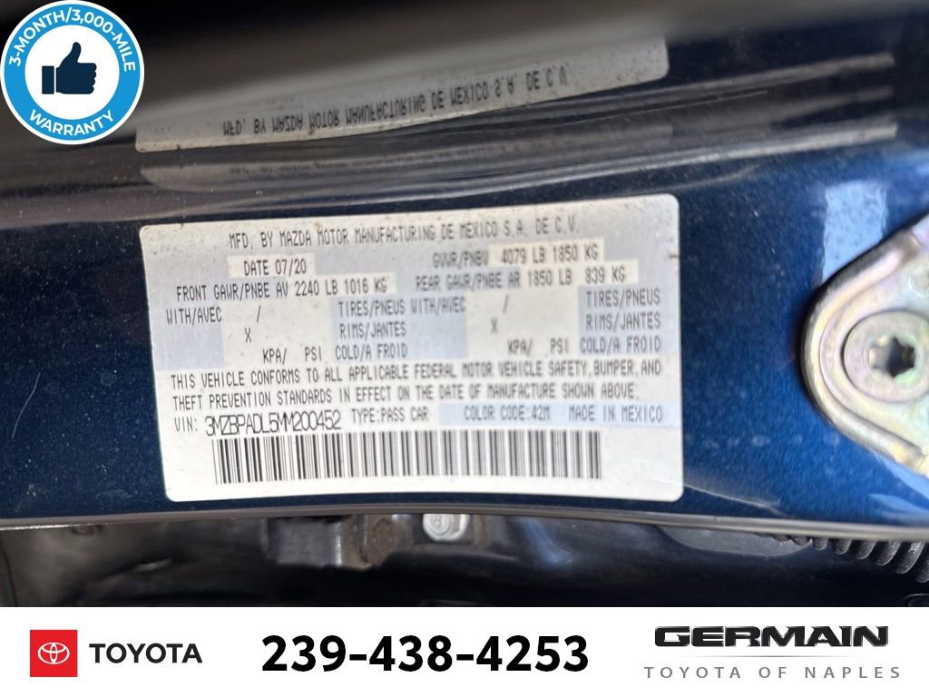 Used 2021 MAZDA MAZDA3 s image 24