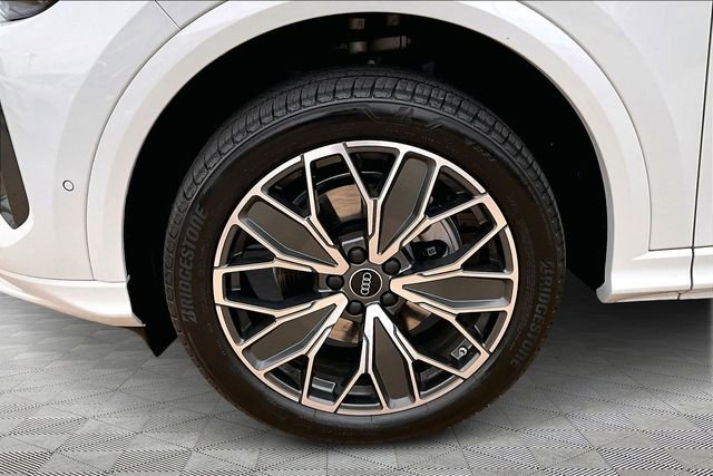 Used 2025 Audi Q5 Premium Plus w/ Premium Plus image 8