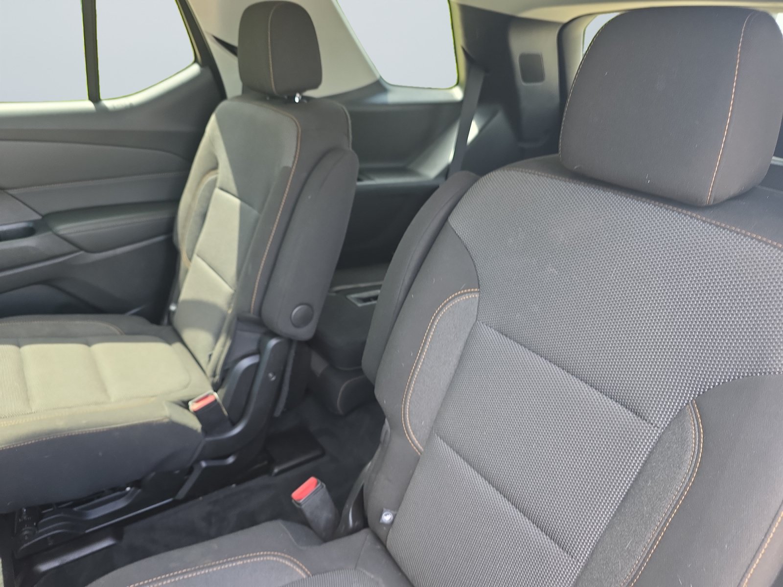 Used 2021 Chevrolet Traverse LT AWD/4WD image 14