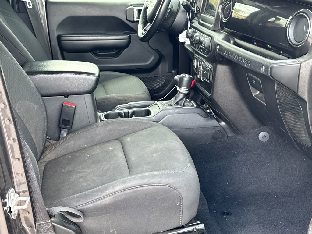 Used 2021 Jeep Wrangler Unlimited Sport AWD/4WD image 13