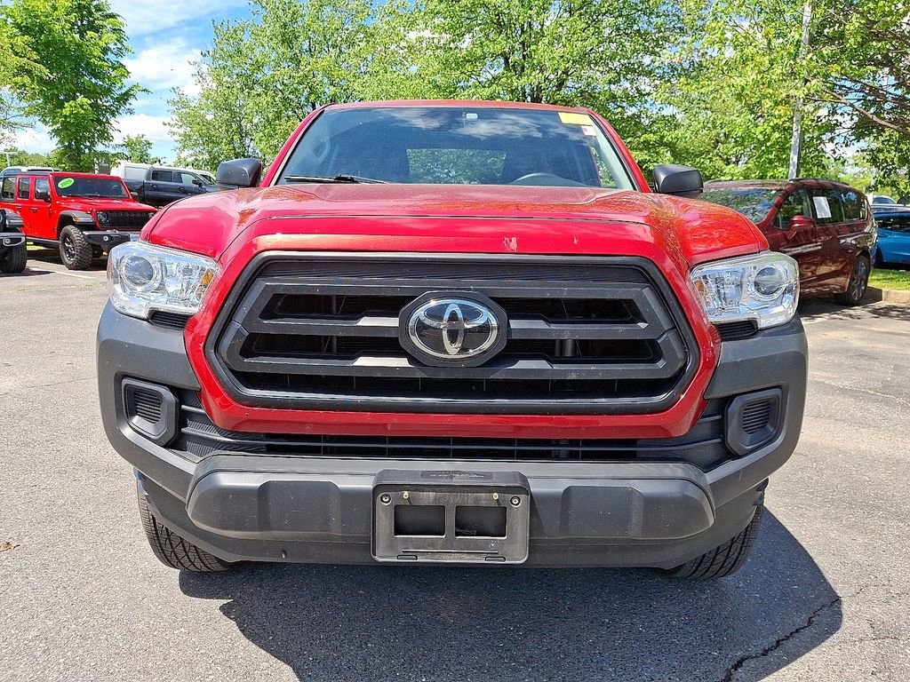 Used 2022 Toyota Tacoma SR AWD/4WD image 2