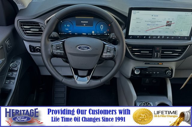 New 2024 Ford Escape SE w/ PHEV Premium Package FWD image 11