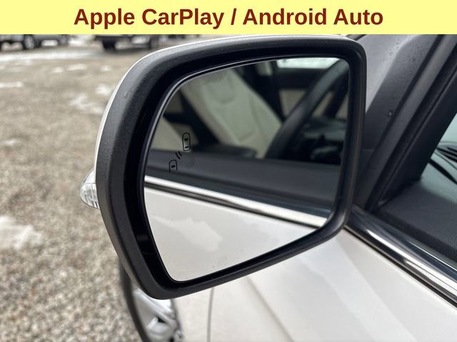 Used 2019 Ford Edge Titanium w/ Cold Weather Package image 8