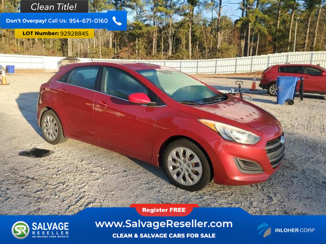 Used 2017 Hyundai Elantra GT image 5