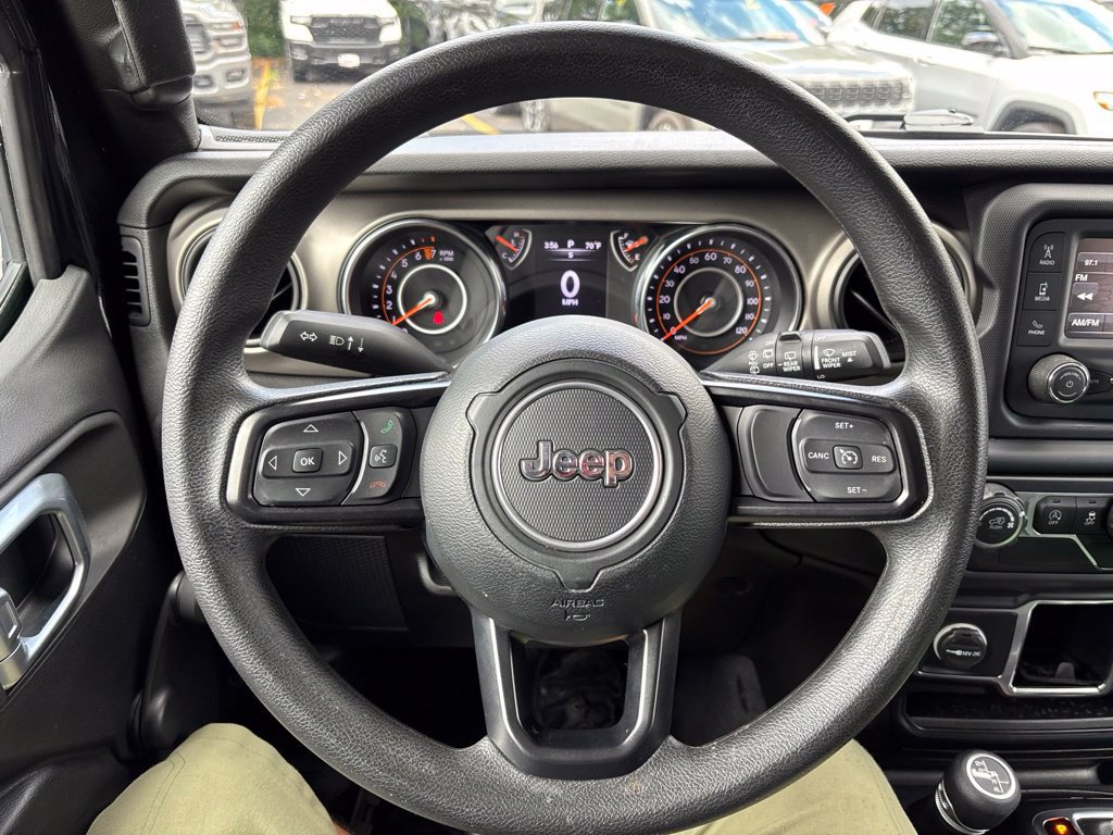 Used 2019 Jeep Wrangler Sport AWD/4WD image 15