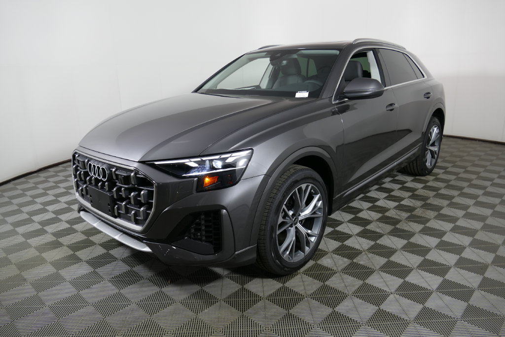 New 2026 Audi Q8 Premium AWD/4WD image 7