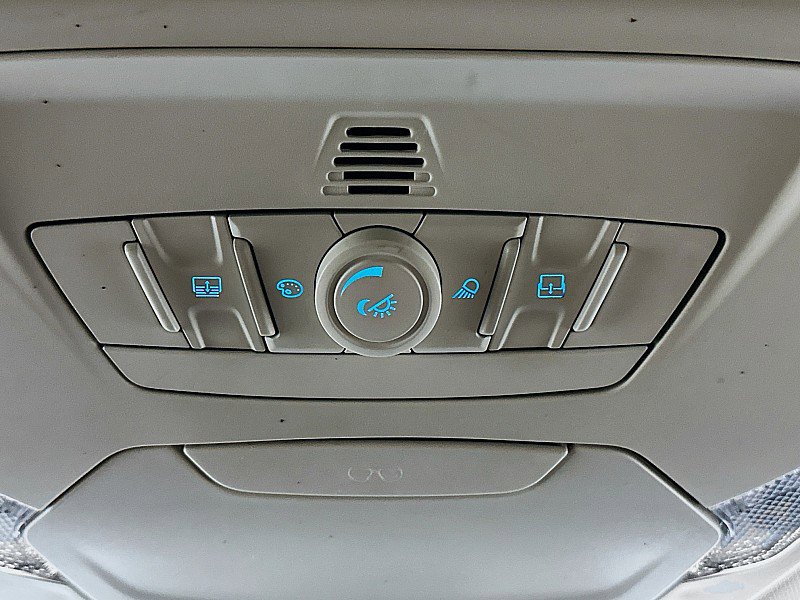 Used 2015 Ford Escape Titanium w/ Equipment Group 301A FWD image 21