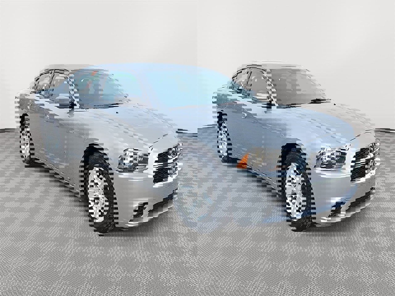 Used 2014 Dodge Charger SXT image 3