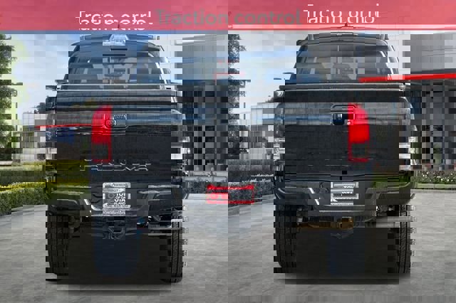 Used 2017 Toyota Tacoma TRD Sport w/ Tow Package image 6