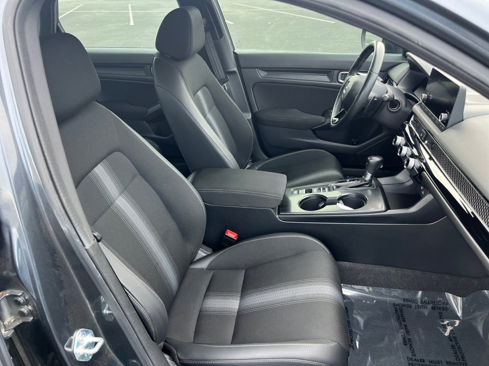 Used 2024 Honda Civic Sport image 28