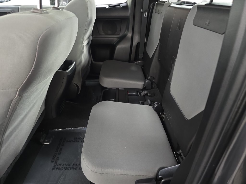 Used 2021 Toyota Tacoma SR5 RWD image 24