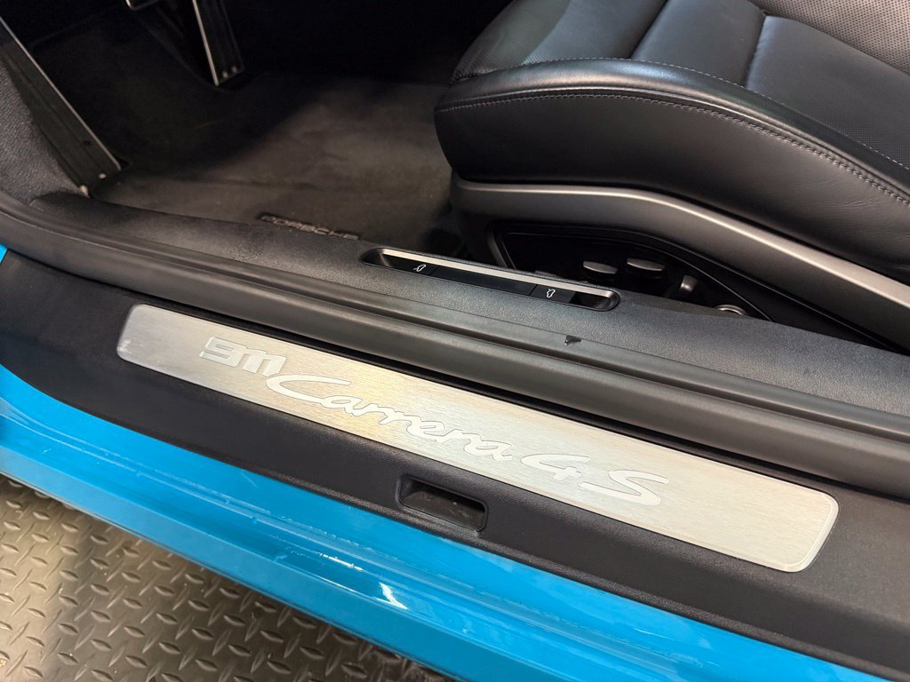 Certified 2020 Porsche 911 Carrera 4S AWD/4WD image 20