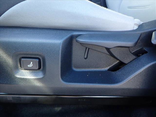 Used 2025 Toyota Tacoma TRD Off-Road image 11