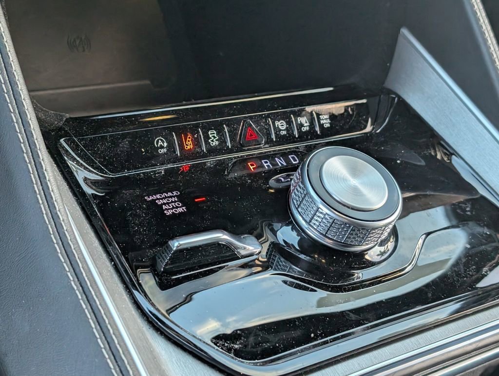 New 2025 Jeep Wagoneer 4WD w/ Convenience Group I image 20