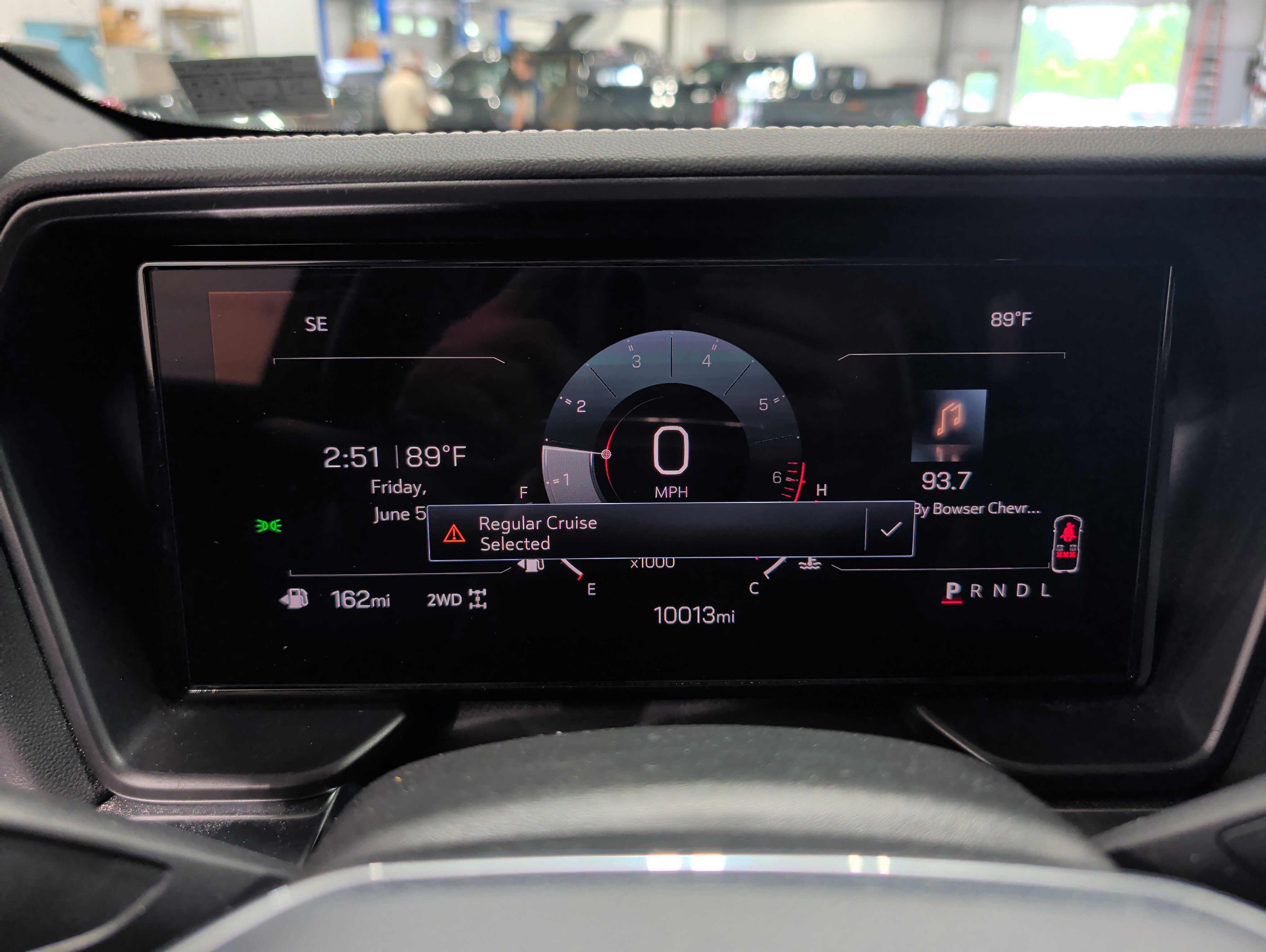 Used 2025 GMC Terrain Elevation AWD/4WD image 9