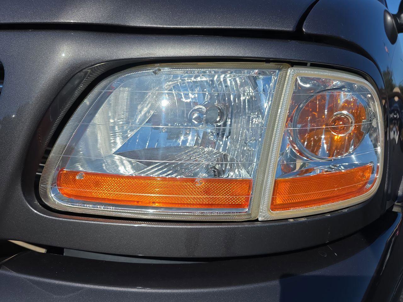 Used 2002 Ford F150 Harley-Davidson image 48