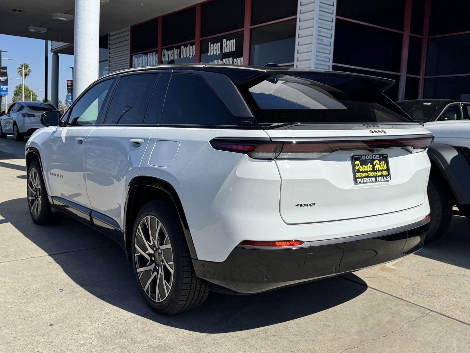 New 2025 Jeep Wagoneer S Limited image 4