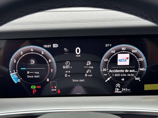 New 2026 Volkswagen Tiguan SE R-Line FWD image 17