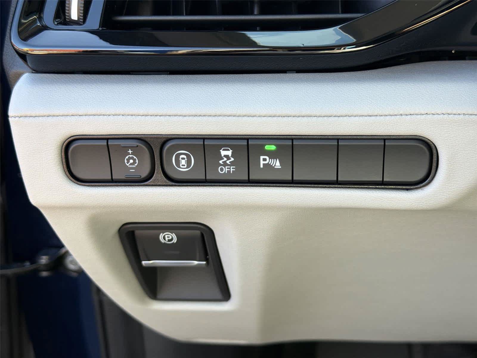 Used 2024 Acura MDX w/ Technology Package AWD/4WD image 39