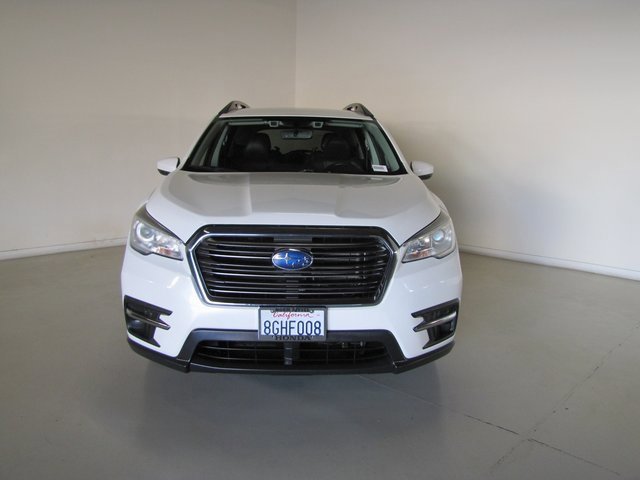 Used 2019 Subaru Ascent Premium image 2