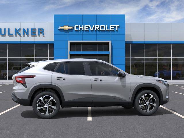 New 2025 Chevrolet Trax RS w/ Sunroof Package image 29