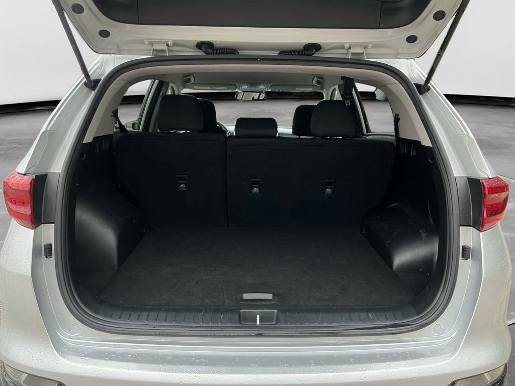 Used 2022 Kia Sportage LX AWD/4WD image 17