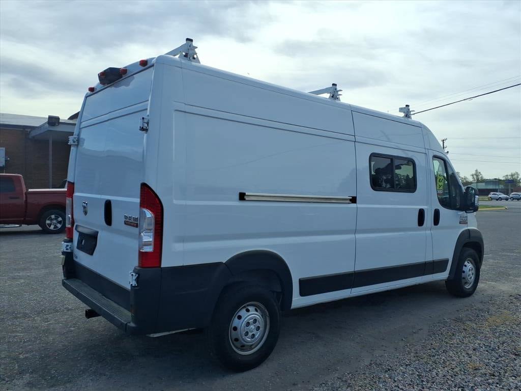 Used 2018 RAM ProMaster 2500 FWD image 2