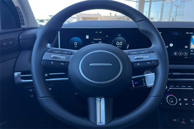 New 2025 Hyundai Tucson Limited image 24