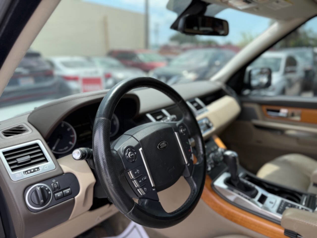 Used 2013 Land Rover Range Rover Sport HSE LUX w/ Luxury Interior Pkg AWD/4WD image 24