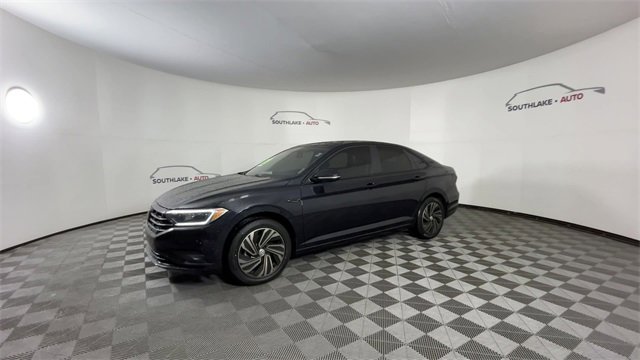 Used 2019 Volkswagen Jetta SEL Premium image 4