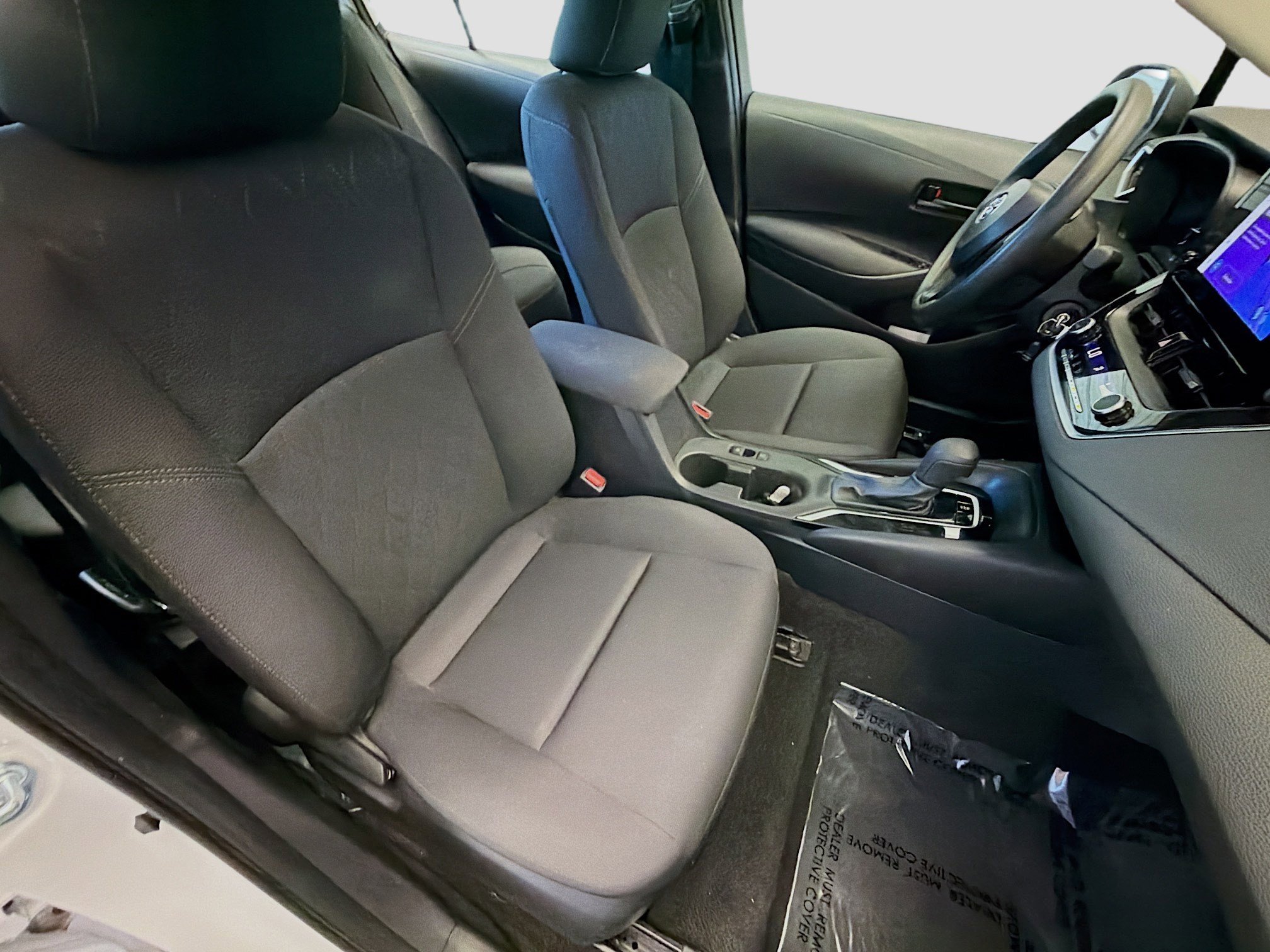 Used 2024 Toyota Corolla LE image 15