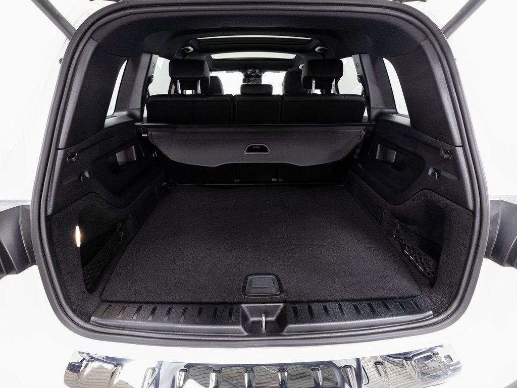 Used 2024 Mercedes-Benz EQB 350 4MATIC SUV image 29