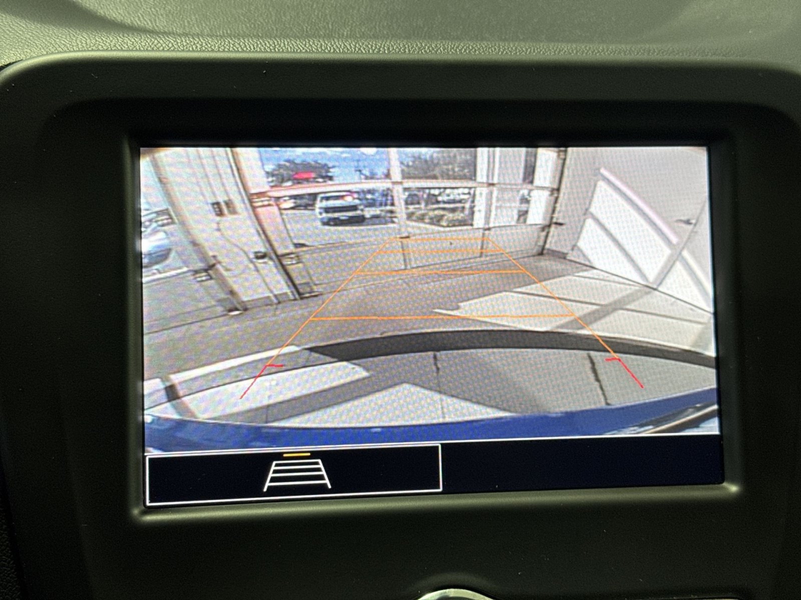 Used 2024 Chevrolet Equinox LS w/ LS Convenience Package FWD image 20