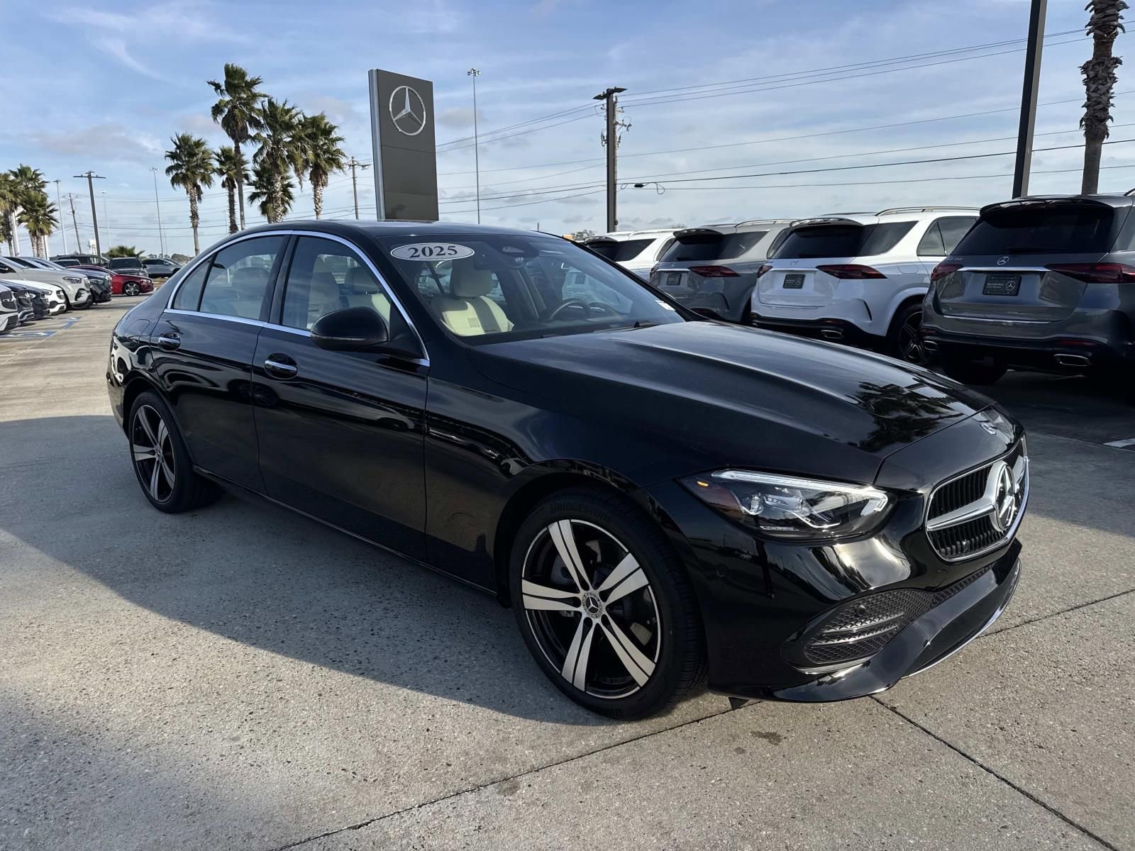 Used 2025 Mercedes-Benz C 300 Sedan image 3