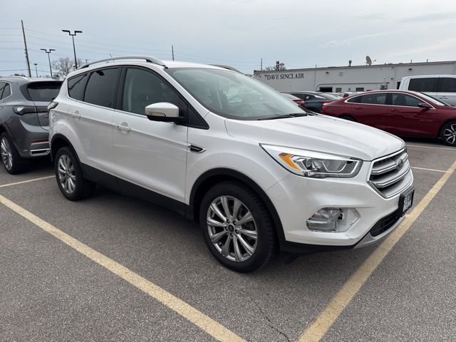 Used 2017 Ford Escape Titanium image 6