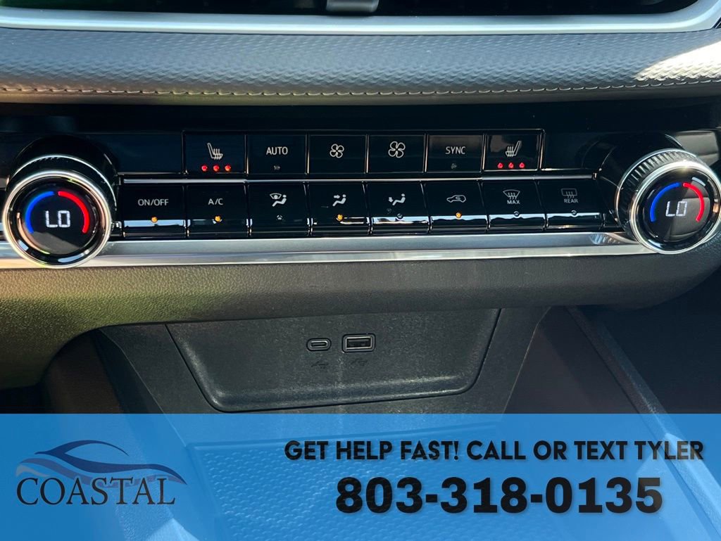 Used 2025 Chevrolet Equinox LT w/ Convenience Package II image 46