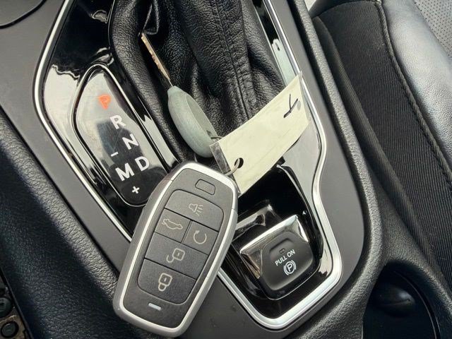 Used 2021 Jeep Cherokee Limited w/ Trailer Tow Group AWD/4WD image 33