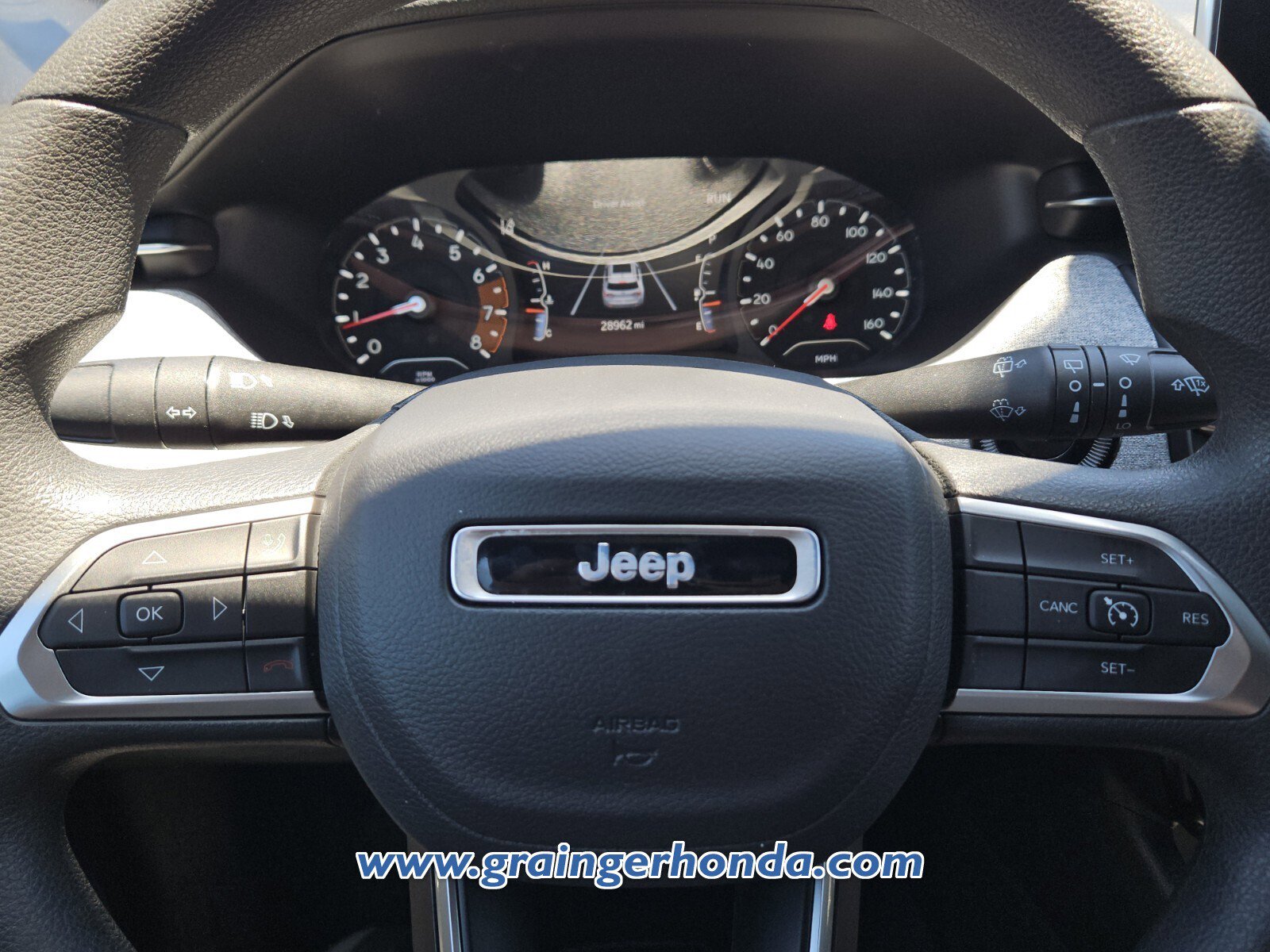 Used 2024 Jeep Compass Sport AWD/4WD image 18