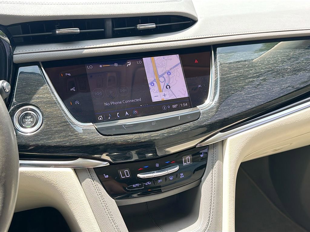 Used 2021 Cadillac XT6 Premium Luxury image 30