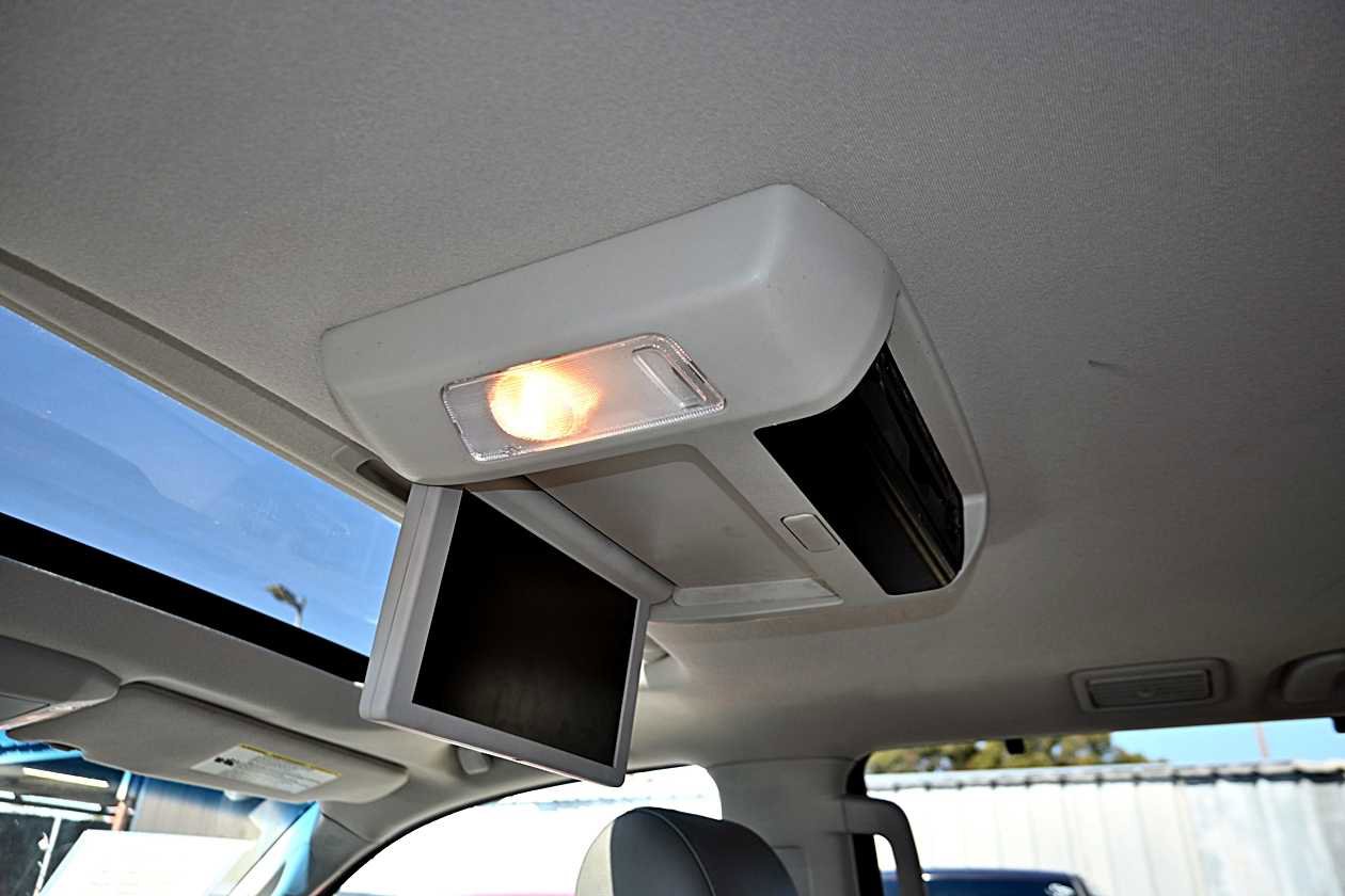 Used 2012 Toyota Sequoia Limited image 16