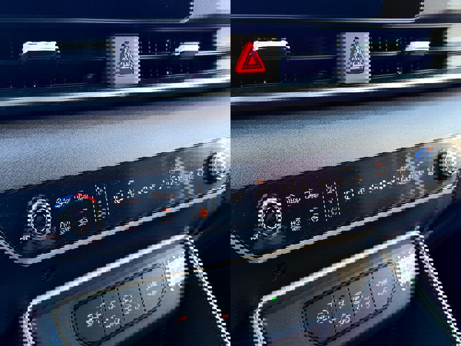 New 2026 Kia Carnival EX image 18