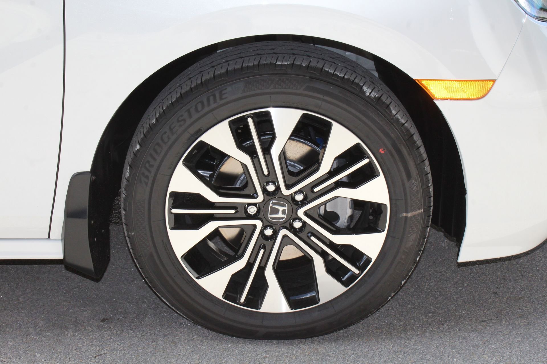 New 2026 Honda Odyssey Elite image 37